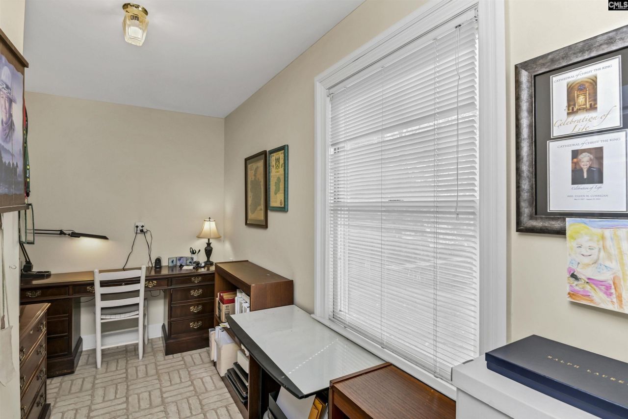 36 Quinine Hill Road  Photo 40