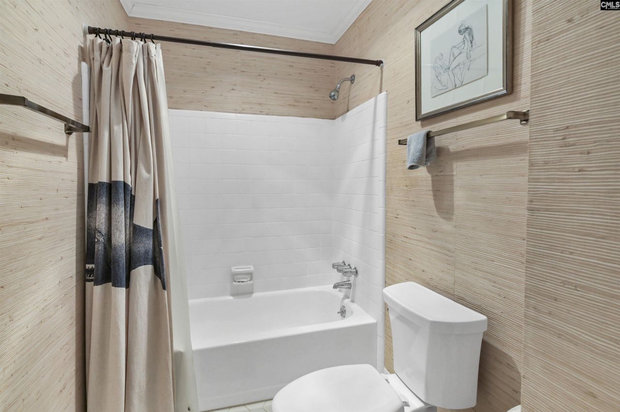 36 Quinine Hill Road  Photo 42