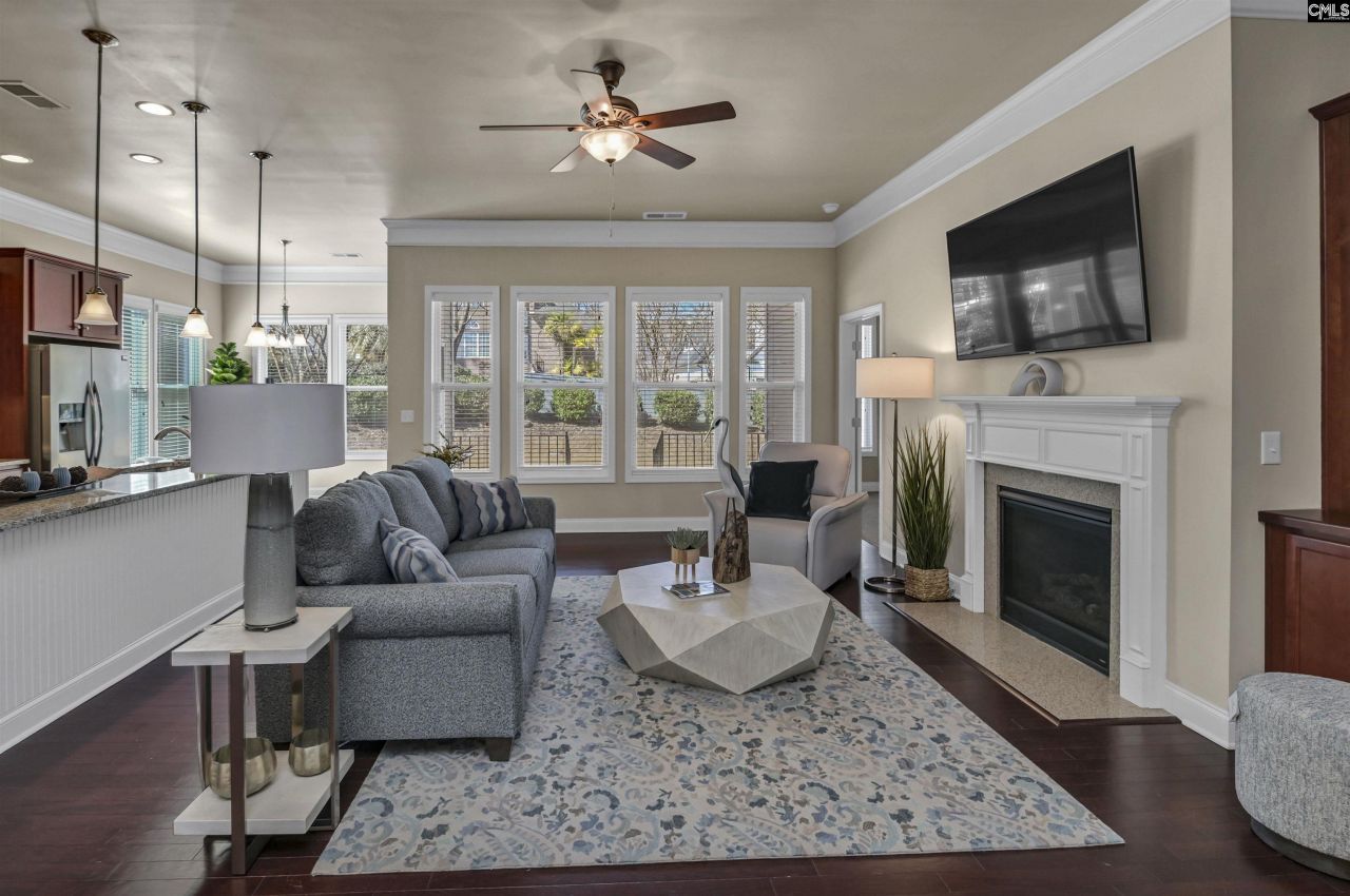 1 Downing Circle Photo 10