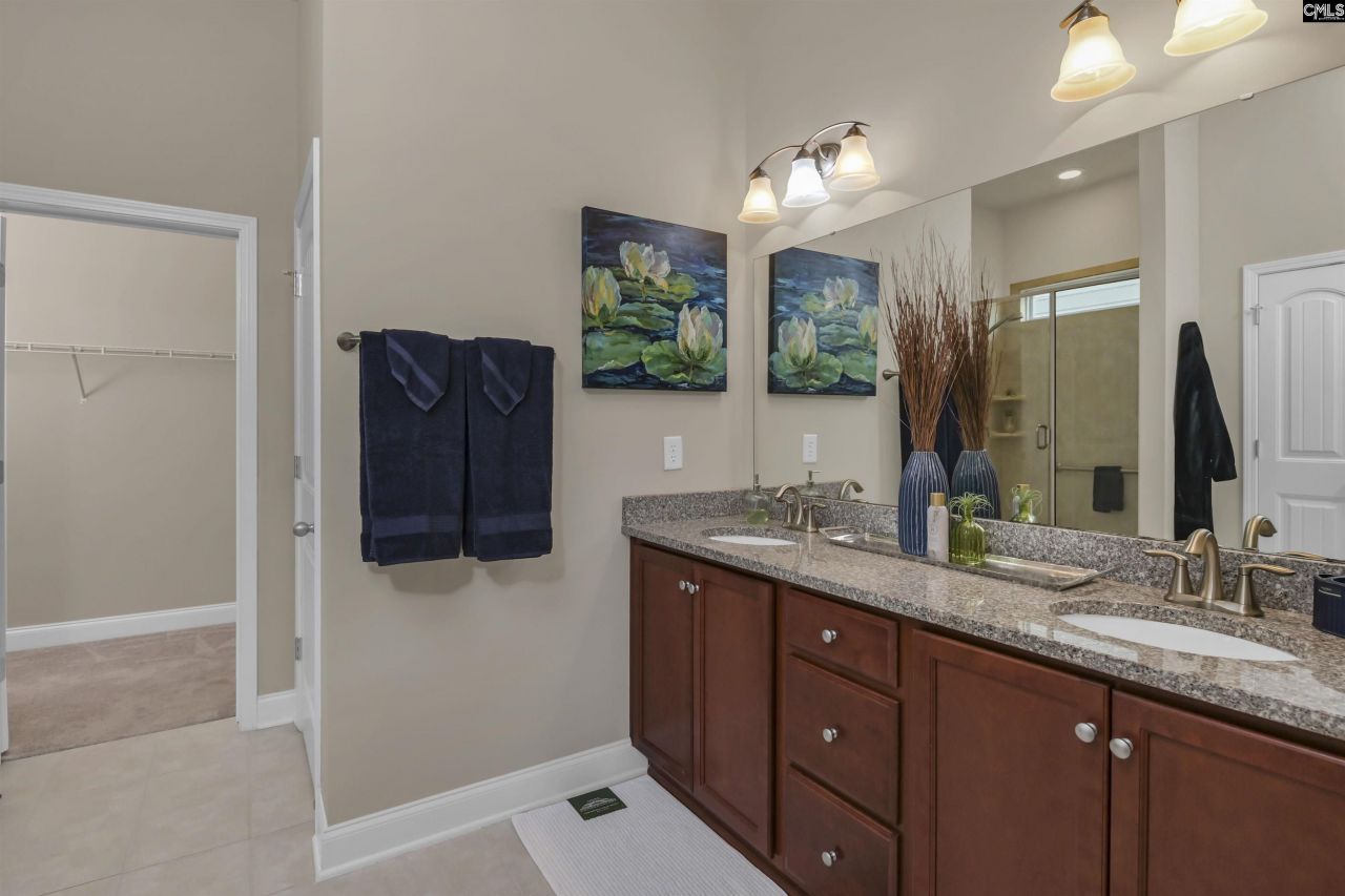 1 Downing Circle  Photo 24