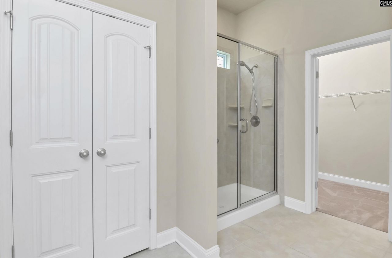 1 Downing Circle Photo 32