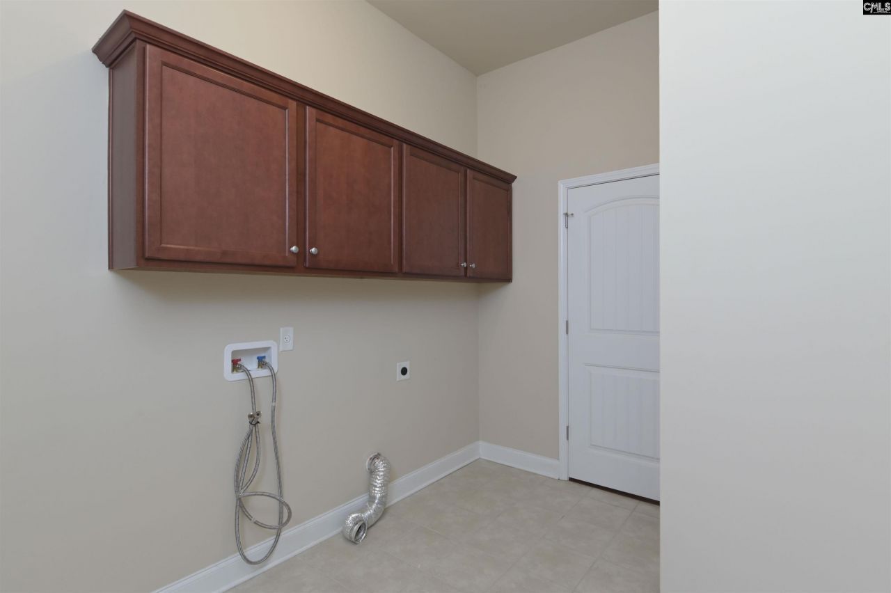 1 Downing Circle Photo 36