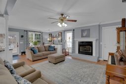 945 Brookfield Drive  photo 4