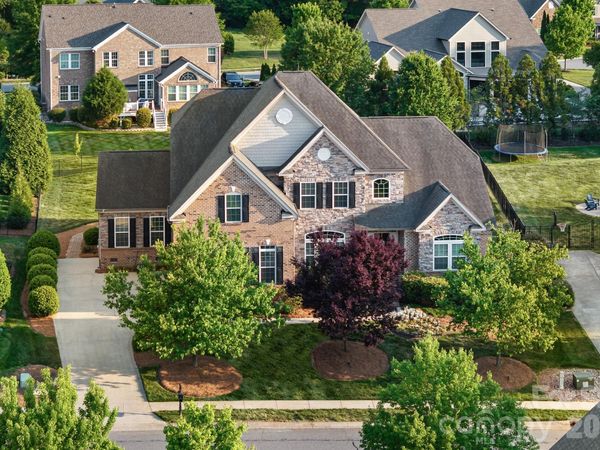 8480 Penton Place, Harrisburg, NC 28075