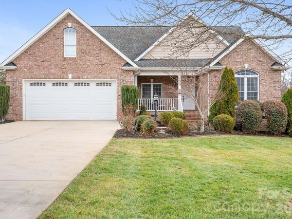 129 Postell Drive, Statesville, NC 28625