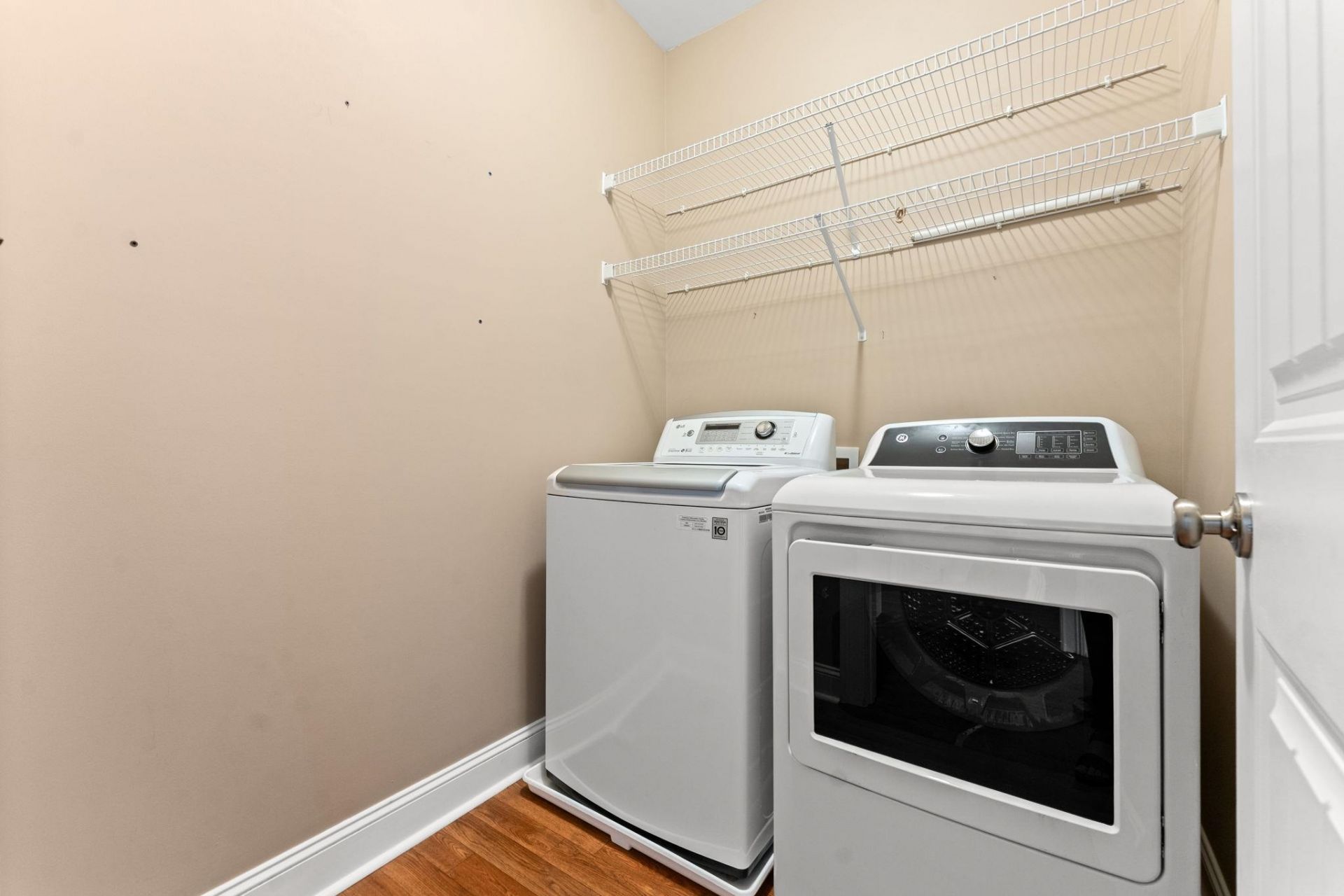 337 Basswood Ct. Photo 33