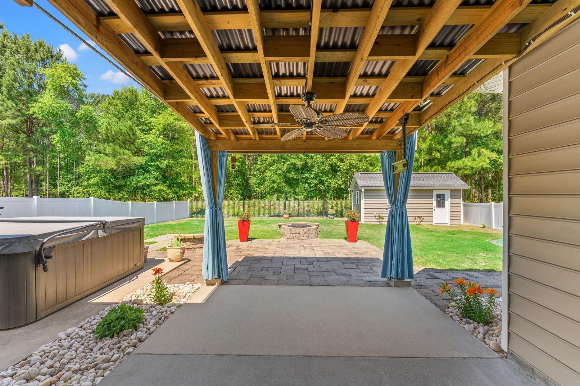 337 Basswood Ct. Photo 35