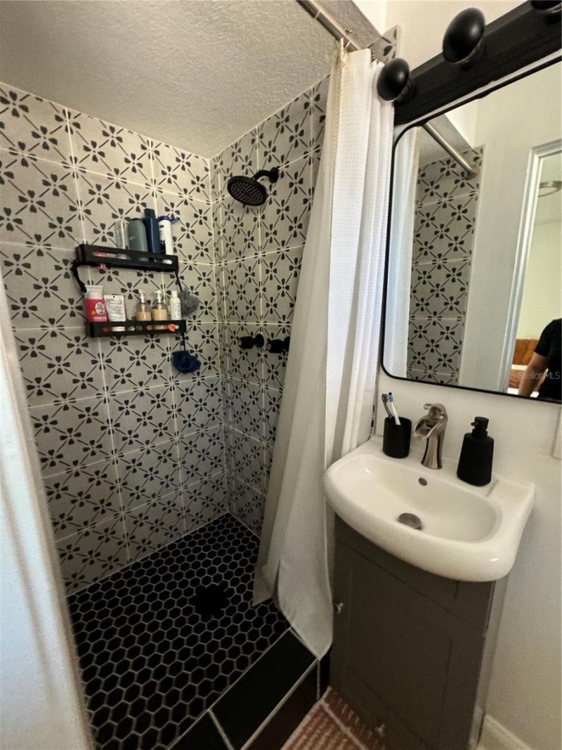 6801 20th Street N, Saint Petersburg, FL 33702 Photo