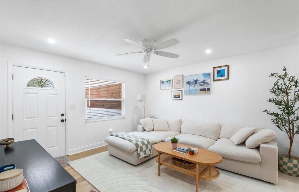 6801 20th Street N, Saint Petersburg, FL 33702 Photo