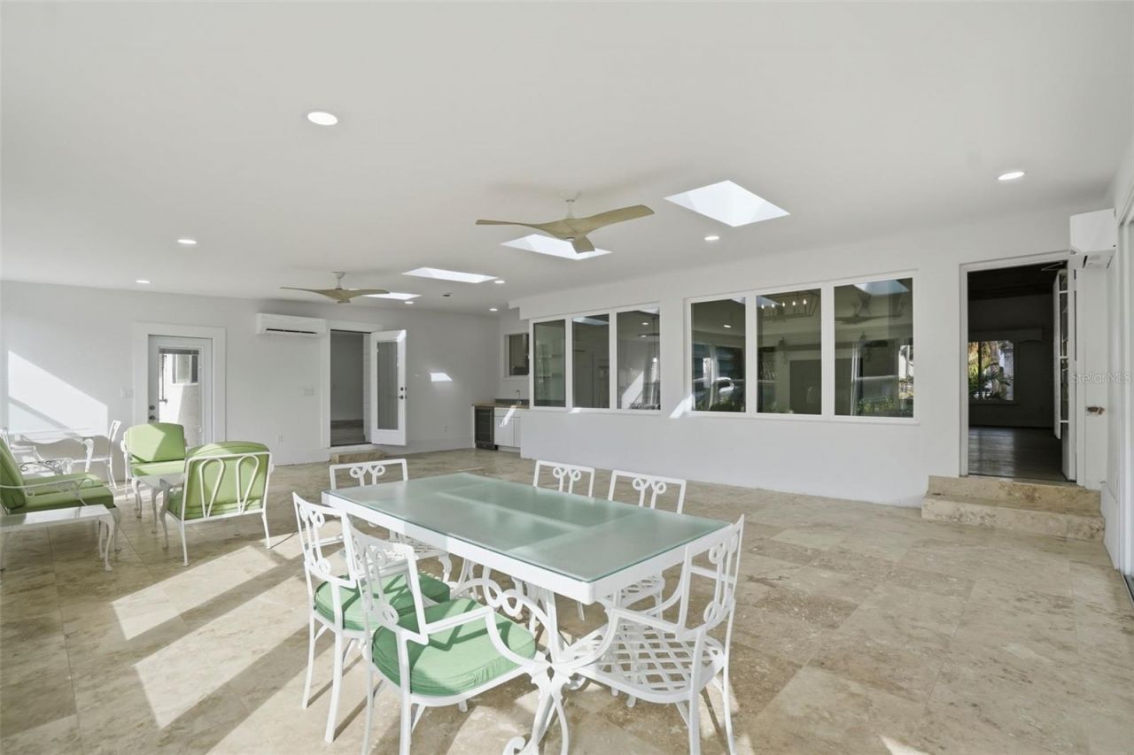 2906 Pass A Grille Way, Saint Pete Beach, FL 33706 Photo