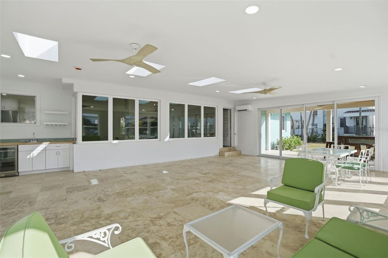 2906 Pass A Grille Way, Saint Pete Beach, FL 33706 Photo