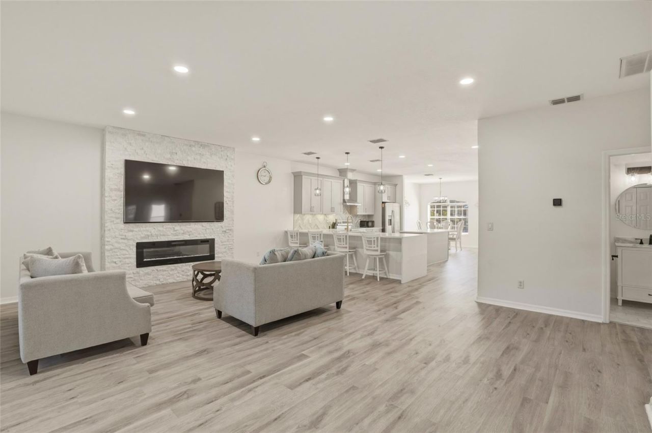 9766 65th Way N, Pinellas Park, FL 33782 Photo