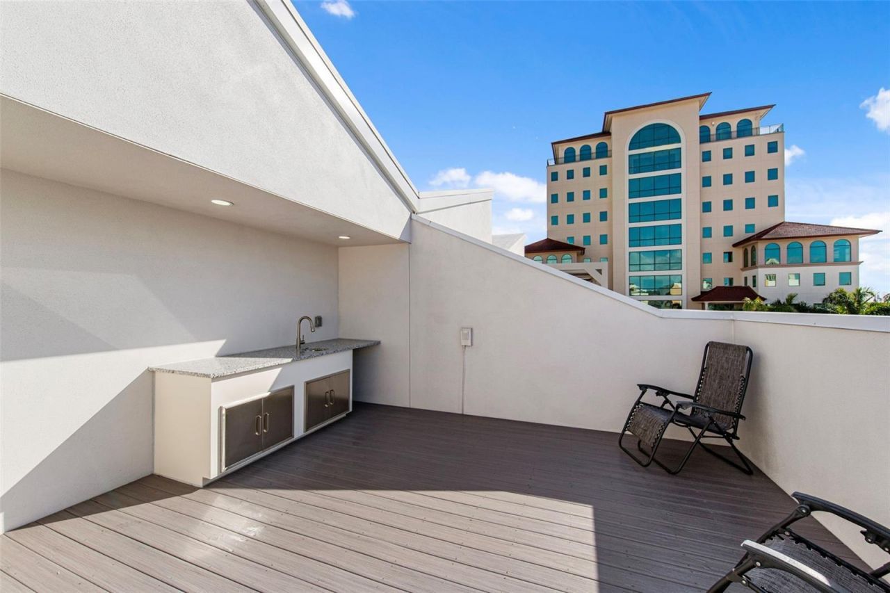 2187 Main Street, Sarasota, FL 34237 Photo