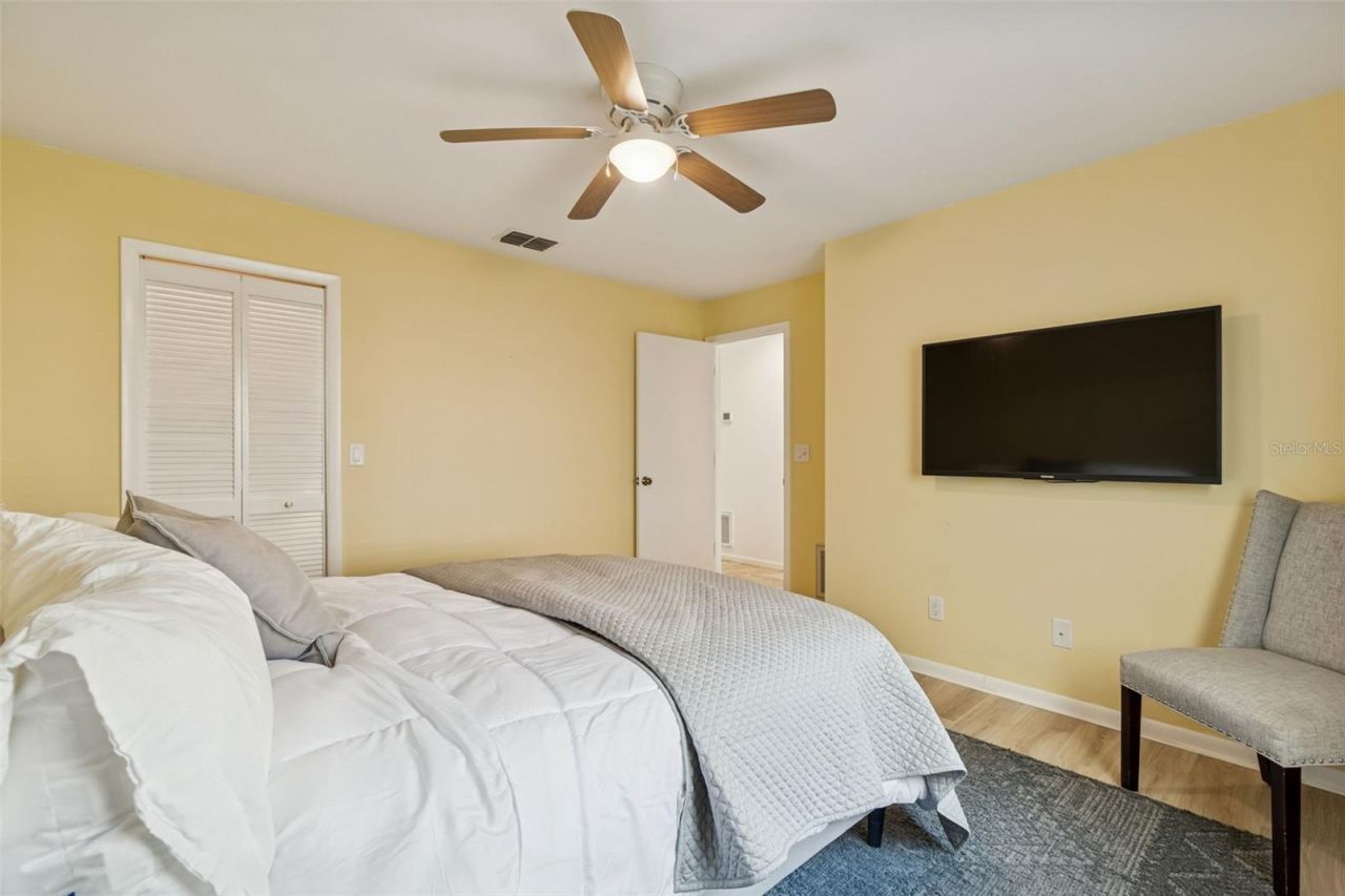 2194 Pinnacle Circle N, Palm Harbor, FL 34684 Photo