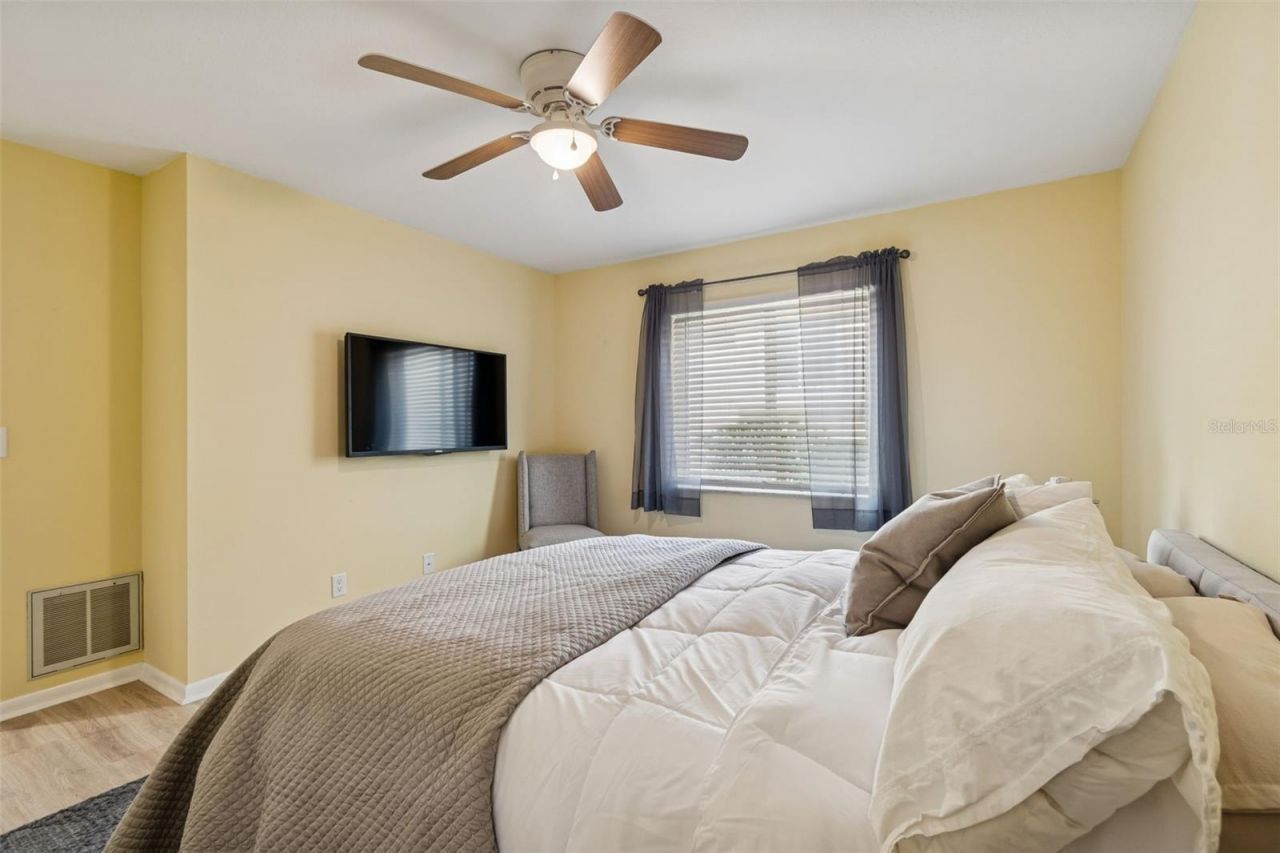 2194 Pinnacle Circle N, Palm Harbor, FL 34684 Photo