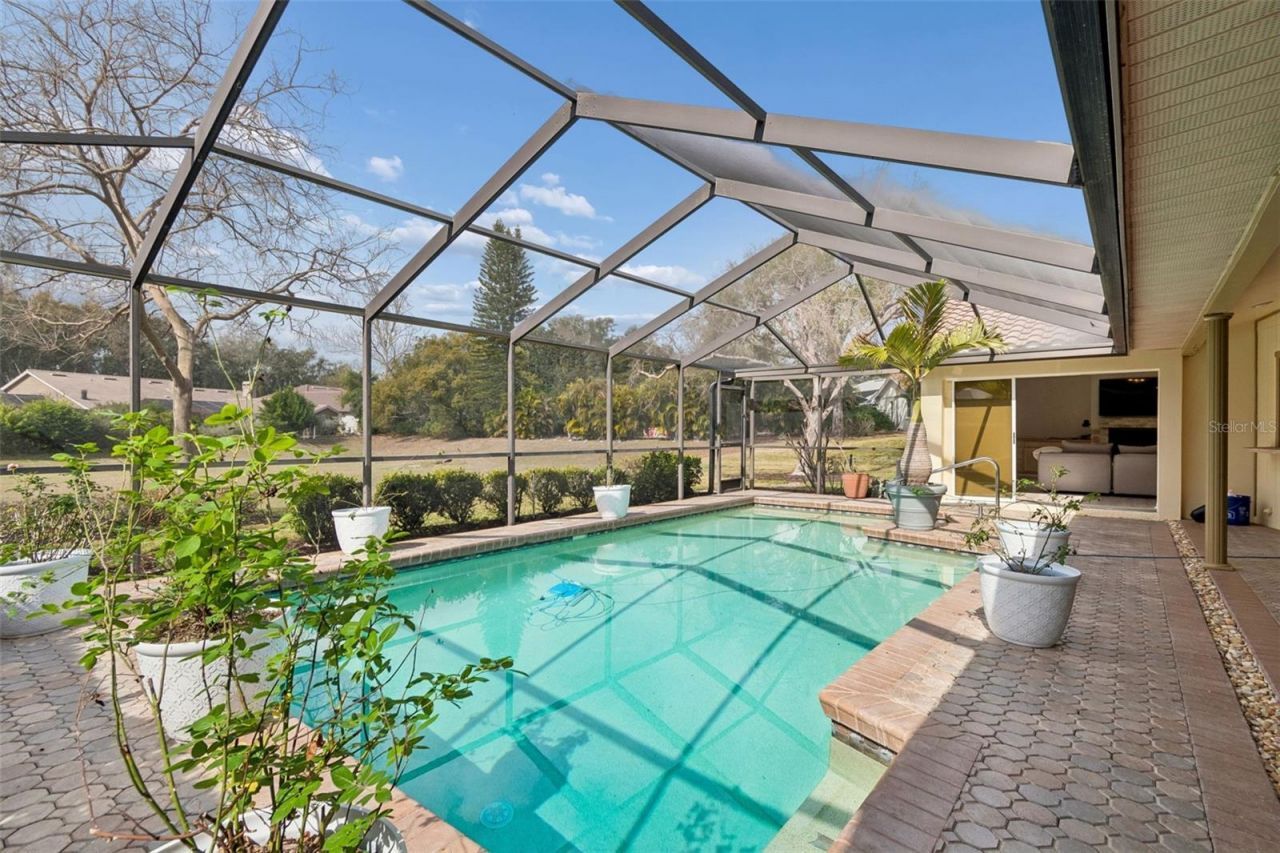 2194 Pinnacle Circle N, Palm Harbor, FL 34684 Photo