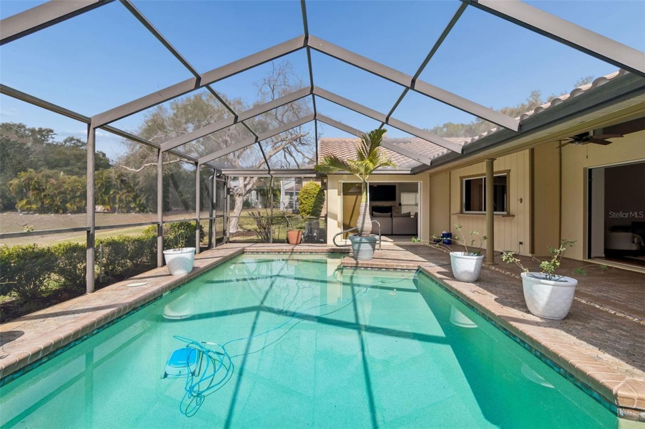 2194 Pinnacle Circle N, Palm Harbor, FL 34684 Photo