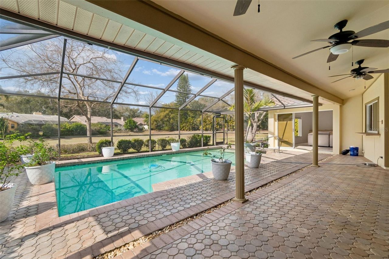 2194 Pinnacle Circle N, Palm Harbor, FL 34684 Photo