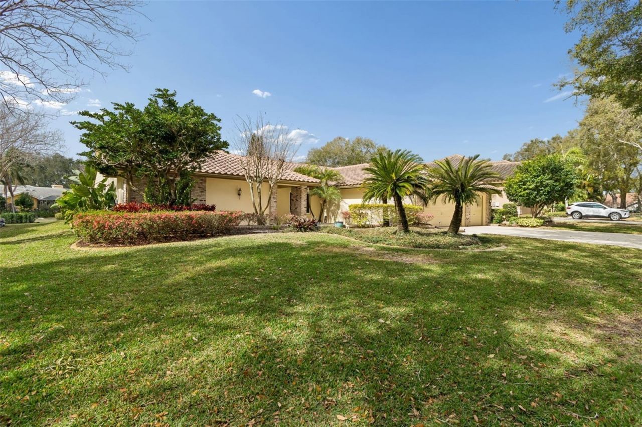 2194 Pinnacle Circle N, Palm Harbor, FL 34684 Photo