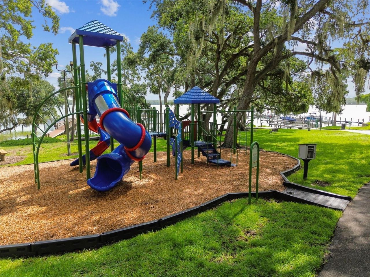 2194 Pinnacle Circle N, Palm Harbor, FL 34684 Photo