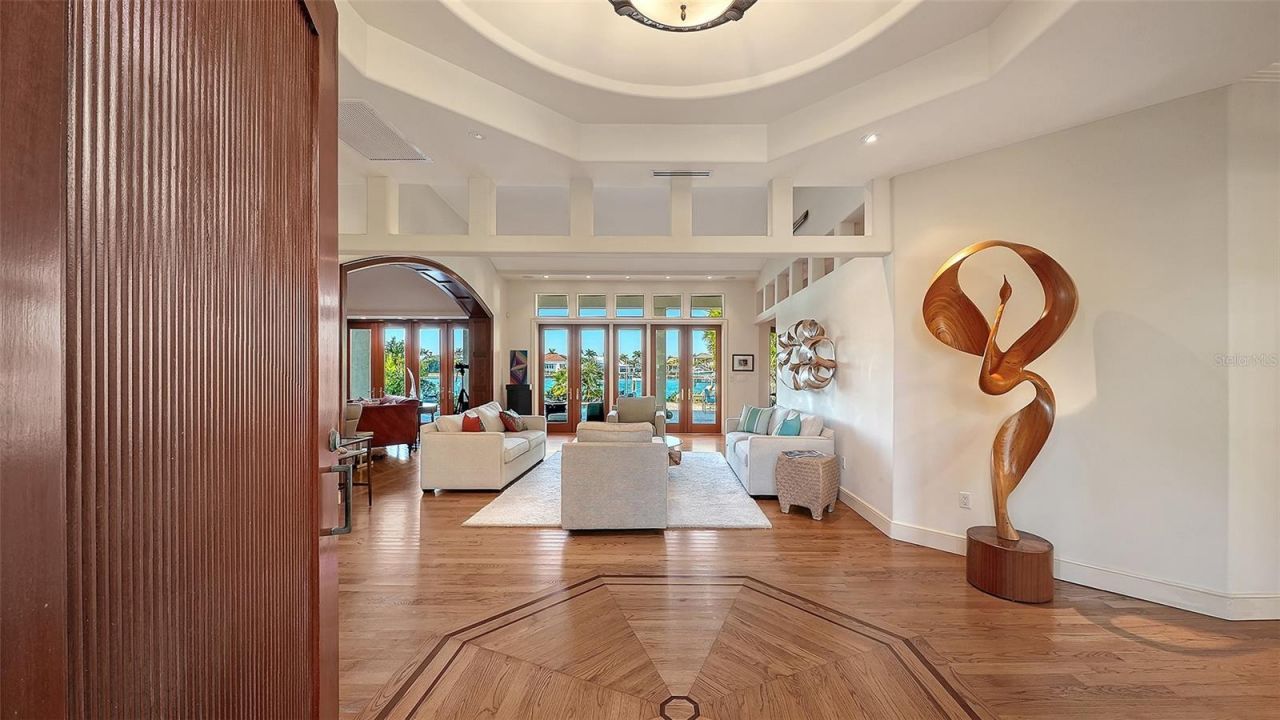 316 W Royal Flamingo Drive, Sarasota, FL 34236 Photo