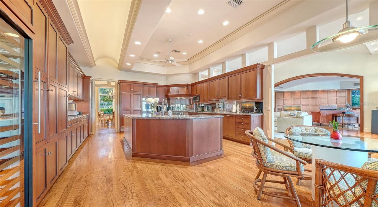 316 W Royal Flamingo Drive, Sarasota, FL 34236 Photo