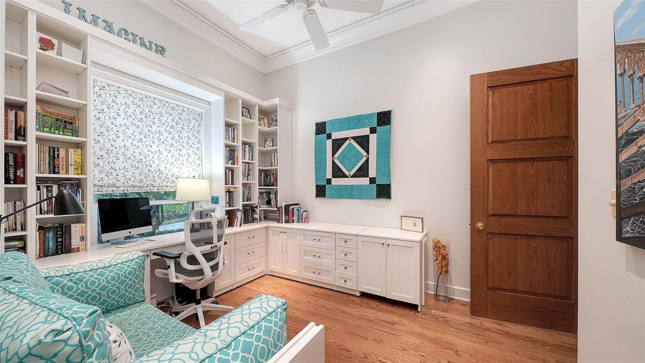 316 W Royal Flamingo Drive, Sarasota, FL 34236 Photo