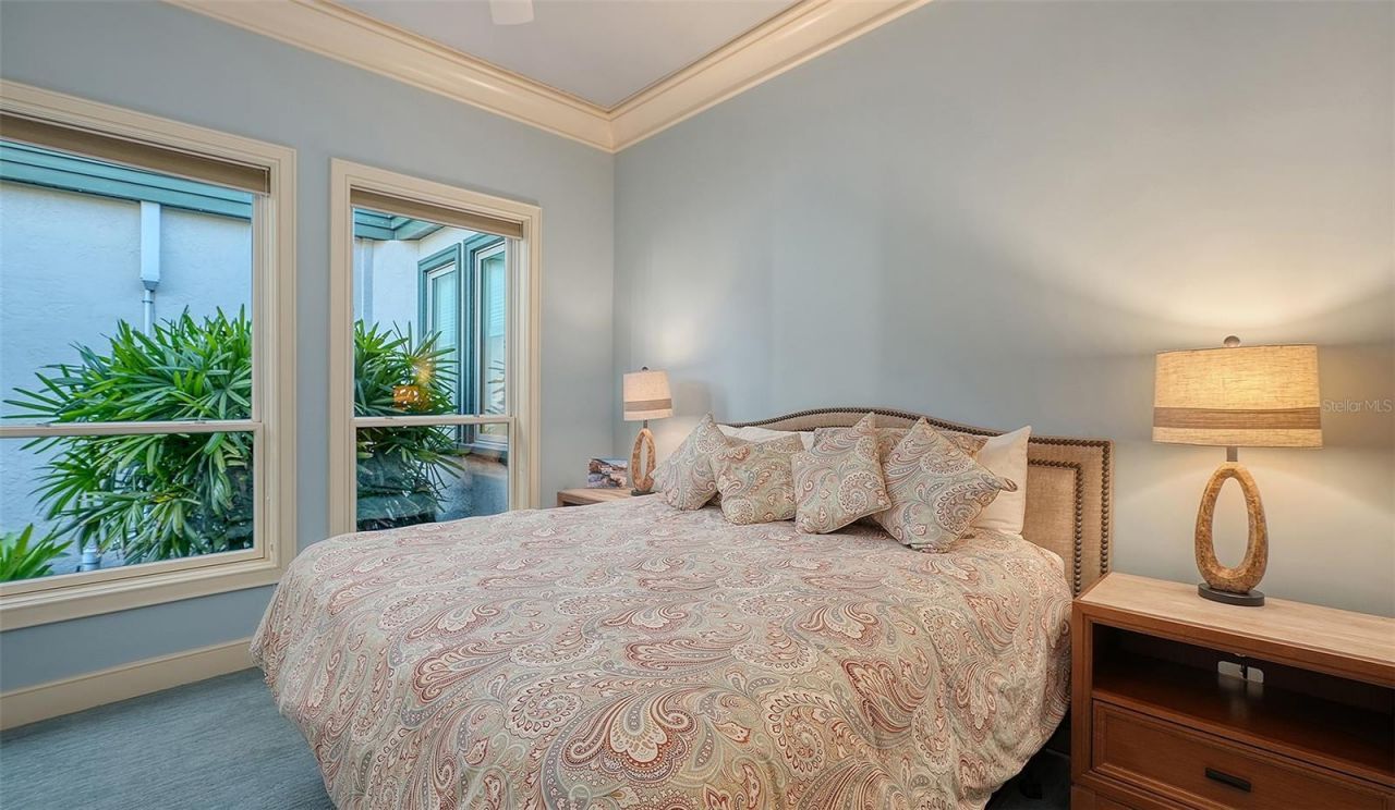 316 W Royal Flamingo Drive, Sarasota, FL 34236 Photo