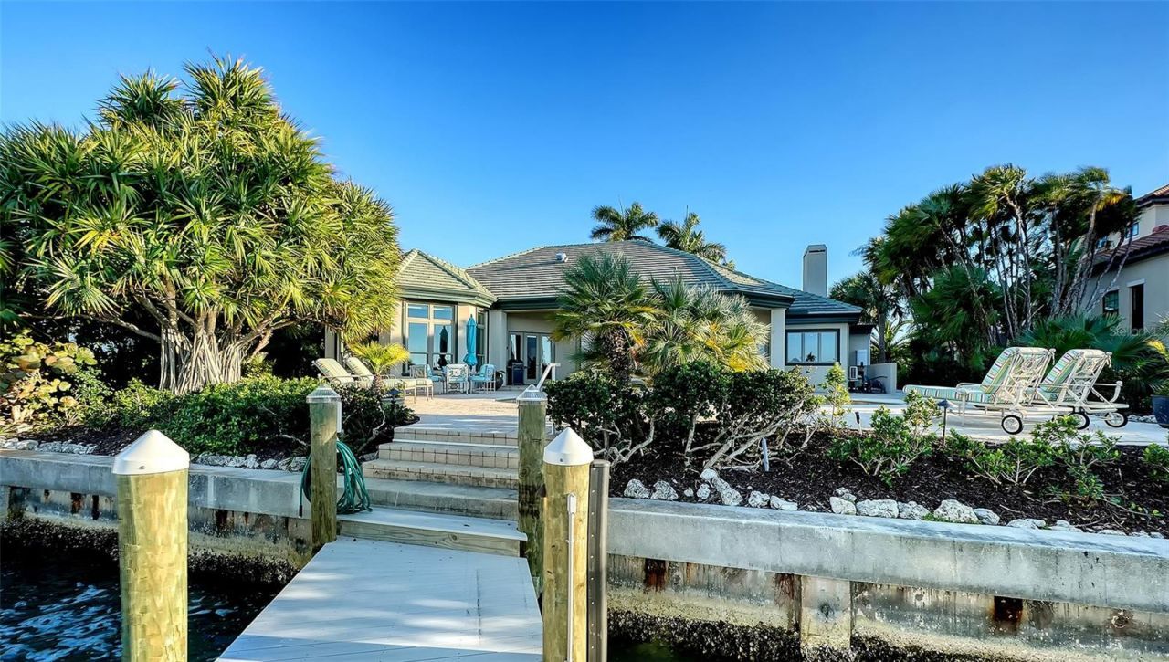 316 W Royal Flamingo Drive, Sarasota, FL 34236 Photo