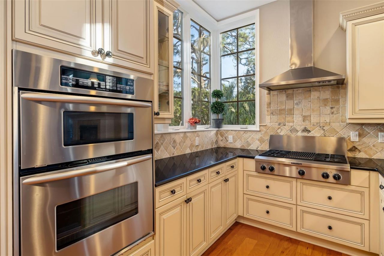 1045 Fish Hook Cove, Bradenton, FL 34212 Photo