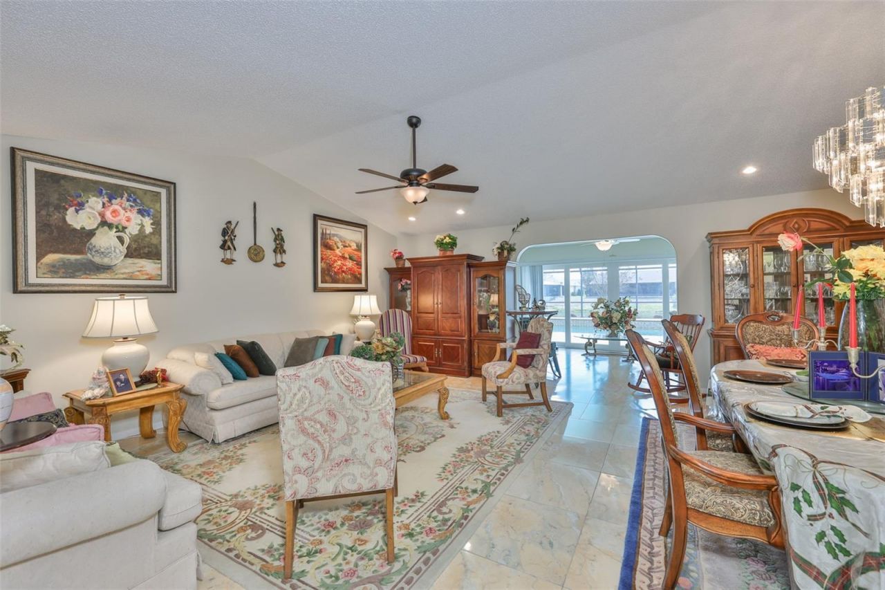 2106 W View Drive, Sun City Center, FL 33573 Photo