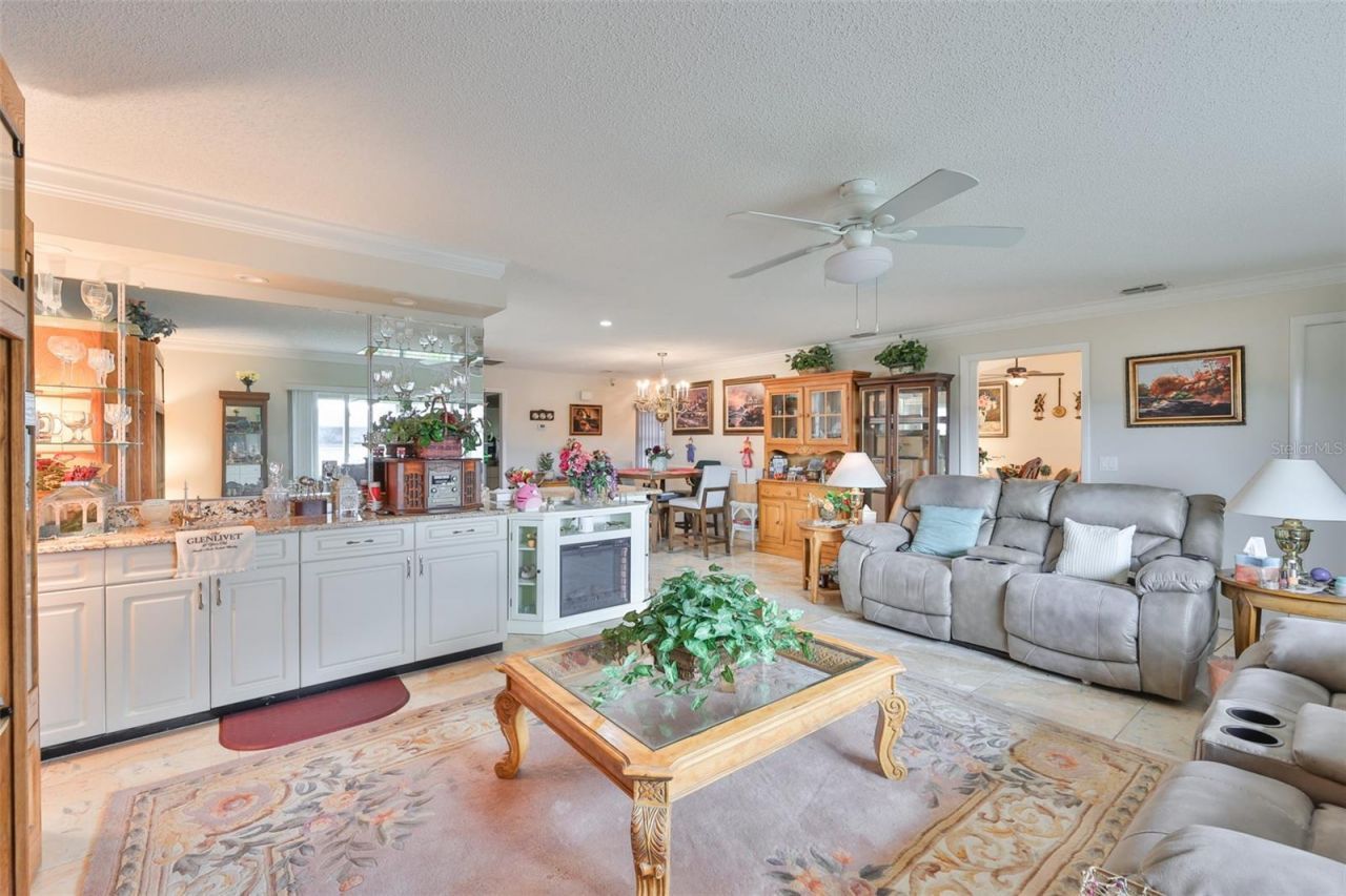 2106 W View Drive, Sun City Center, FL 33573 Photo