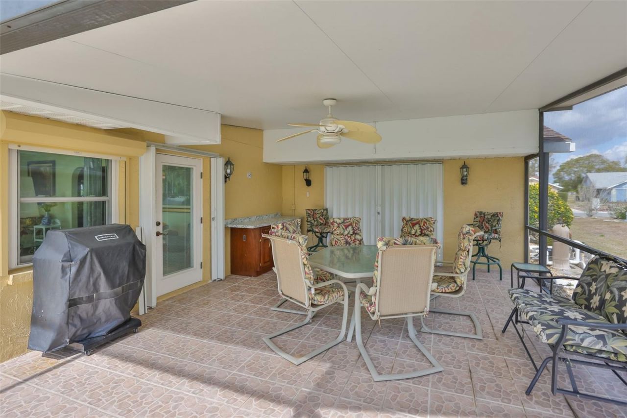 2106 W View Drive, Sun City Center, FL 33573 Photo