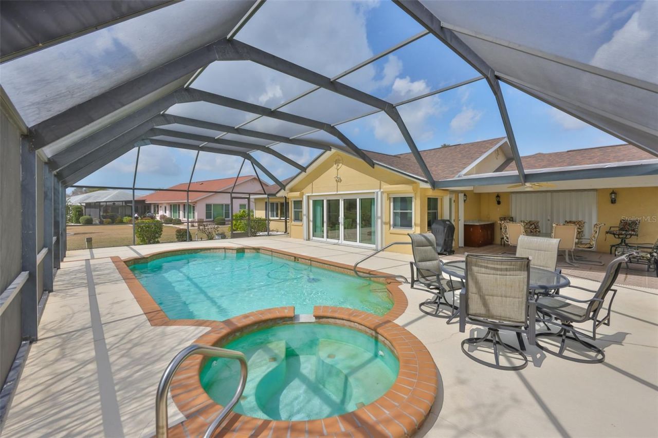 2106 W View Drive, Sun City Center, FL 33573 Photo