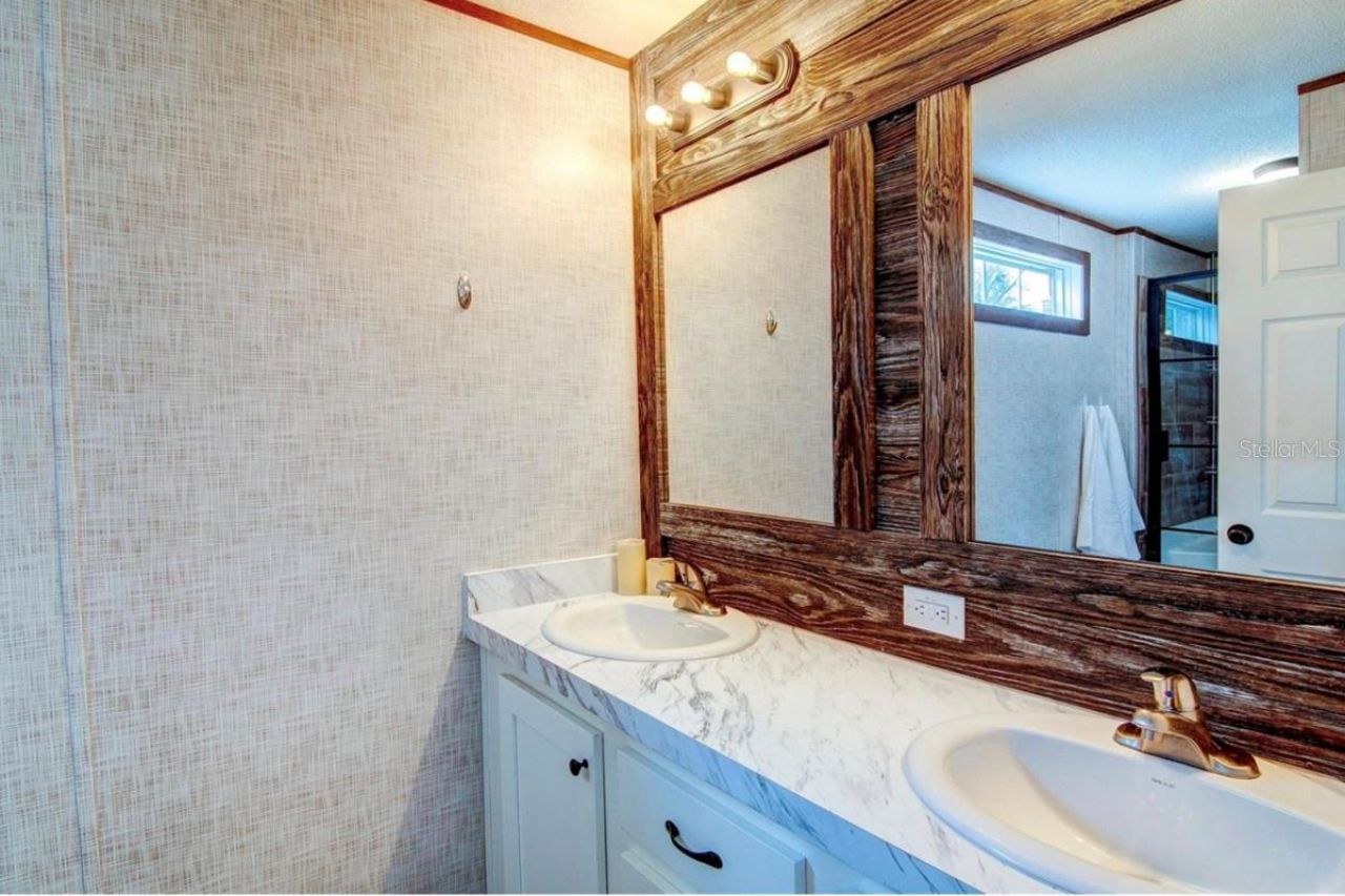 10761 NE 110th Lane, Archer, FL 32618 Photo