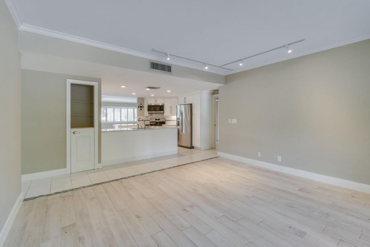 1117 Marine Way E, Unit K2-L, North Palm Beach, FL 33408 Photo