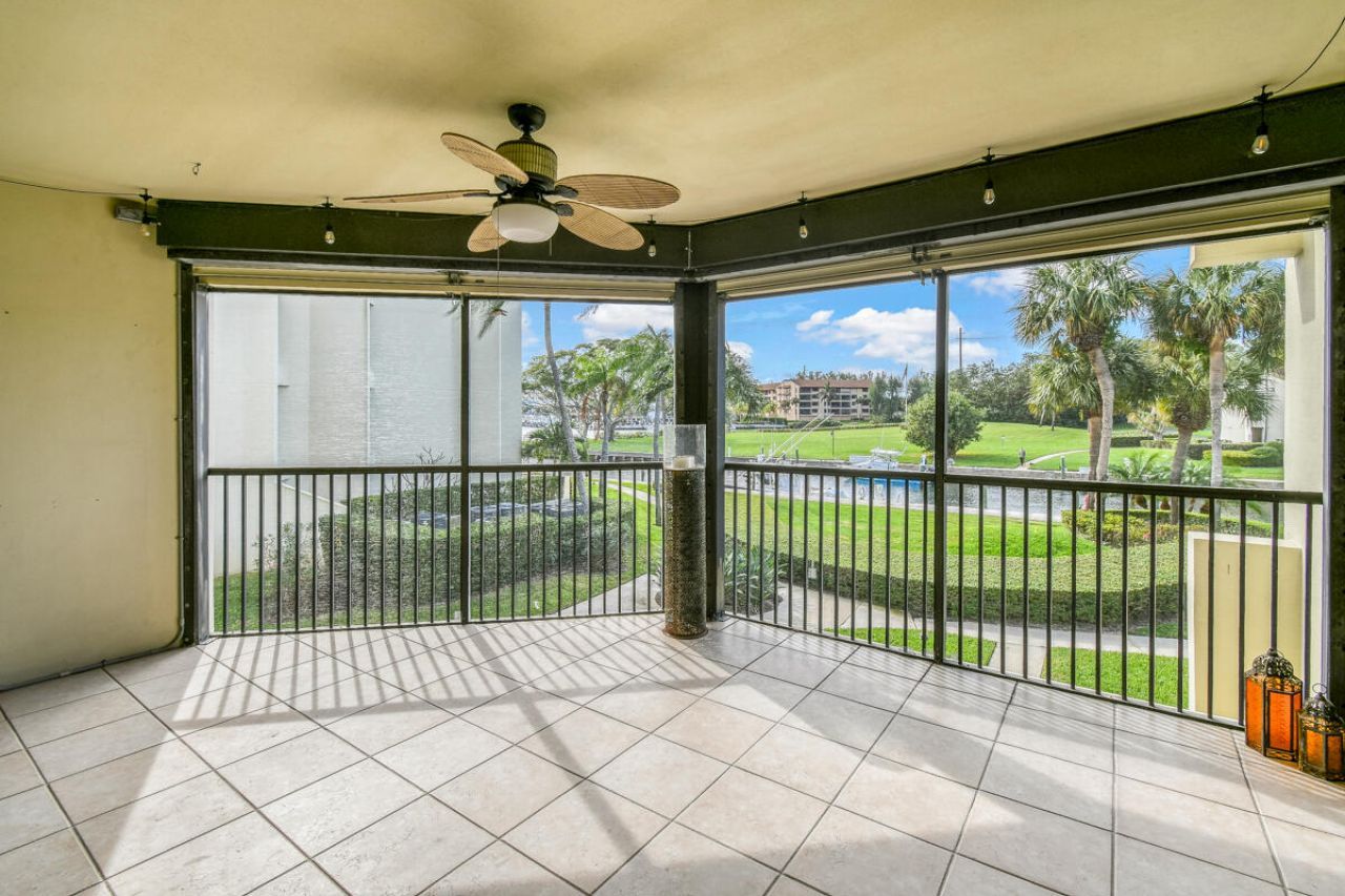 1117 Marine Way E, Unit K2-L, North Palm Beach, FL 33408 Photo