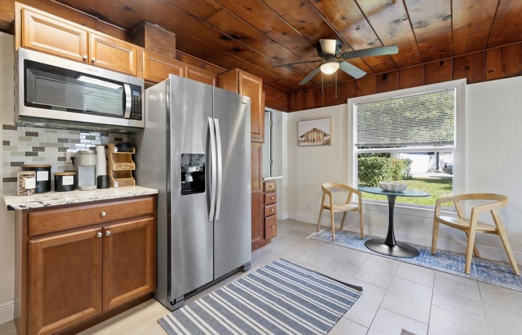 727 S Lake Drive, Lantana, FL 33462 Photo