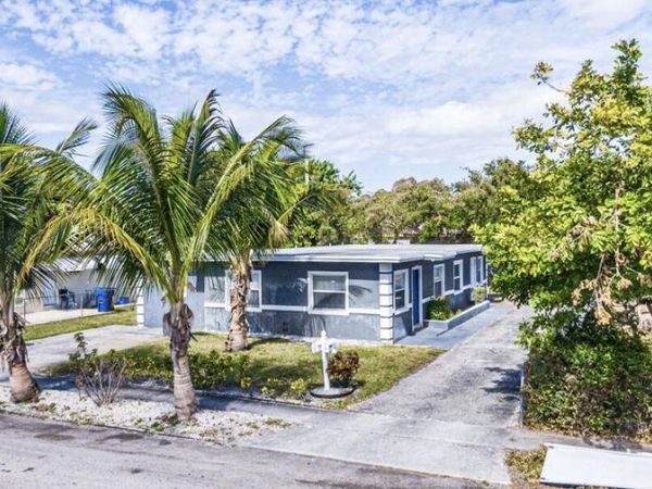 112 W 34th Street S, Unit 1, 2, Riviera Beach, FL 33404