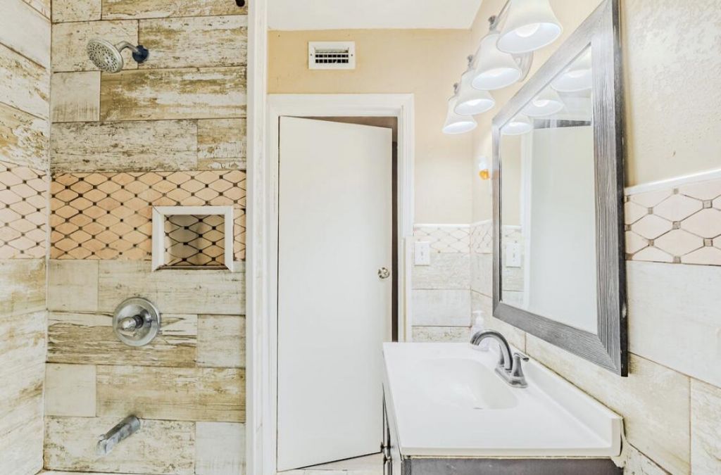 112 W 34th Street S, Unit 1, 2, Riviera Beach, FL 33404 Photo