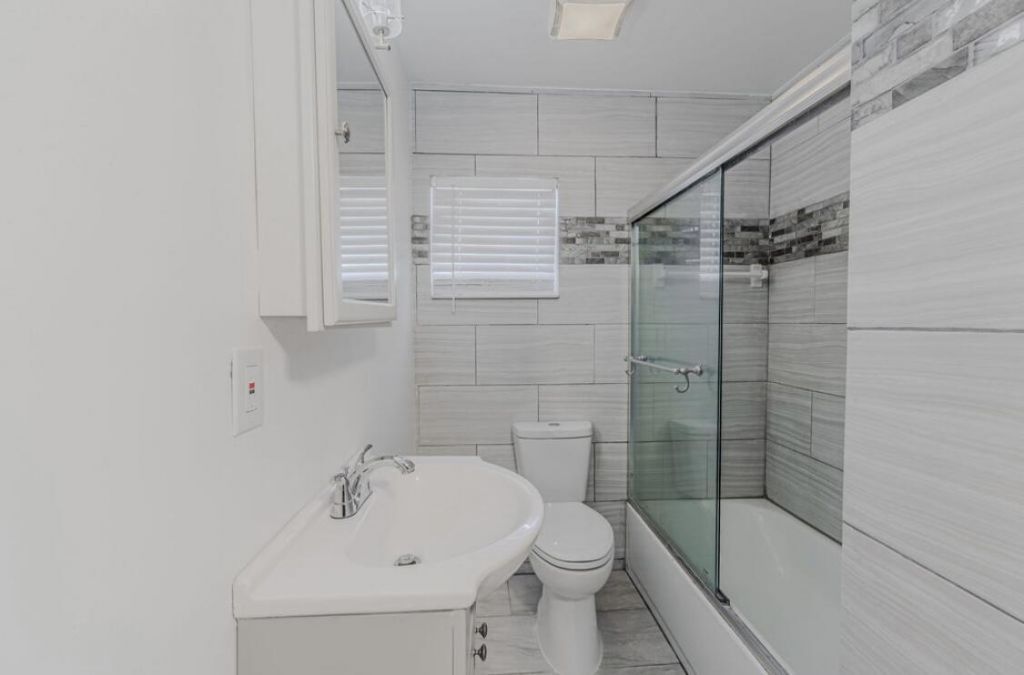 112 W 34th Street S, Unit 1, 2, Riviera Beach, FL 33404 Photo