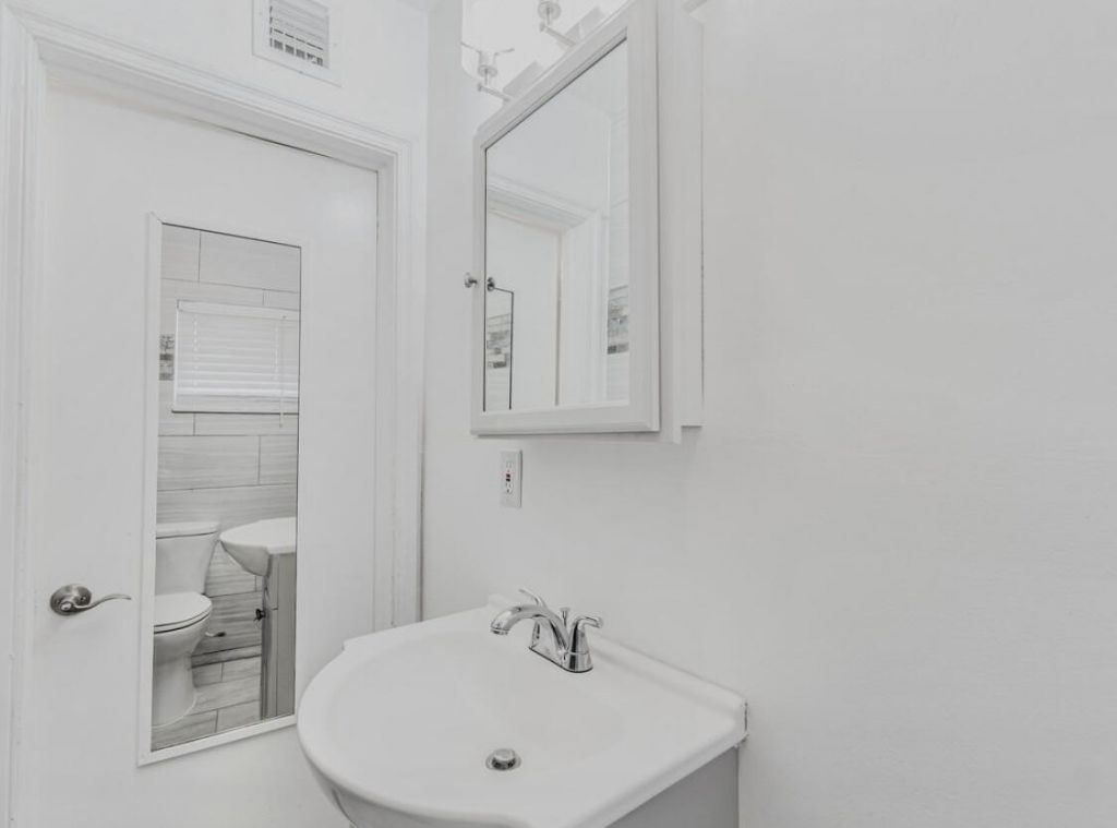 112 W 34th Street S, Unit 1, 2, Riviera Beach, FL 33404 Photo