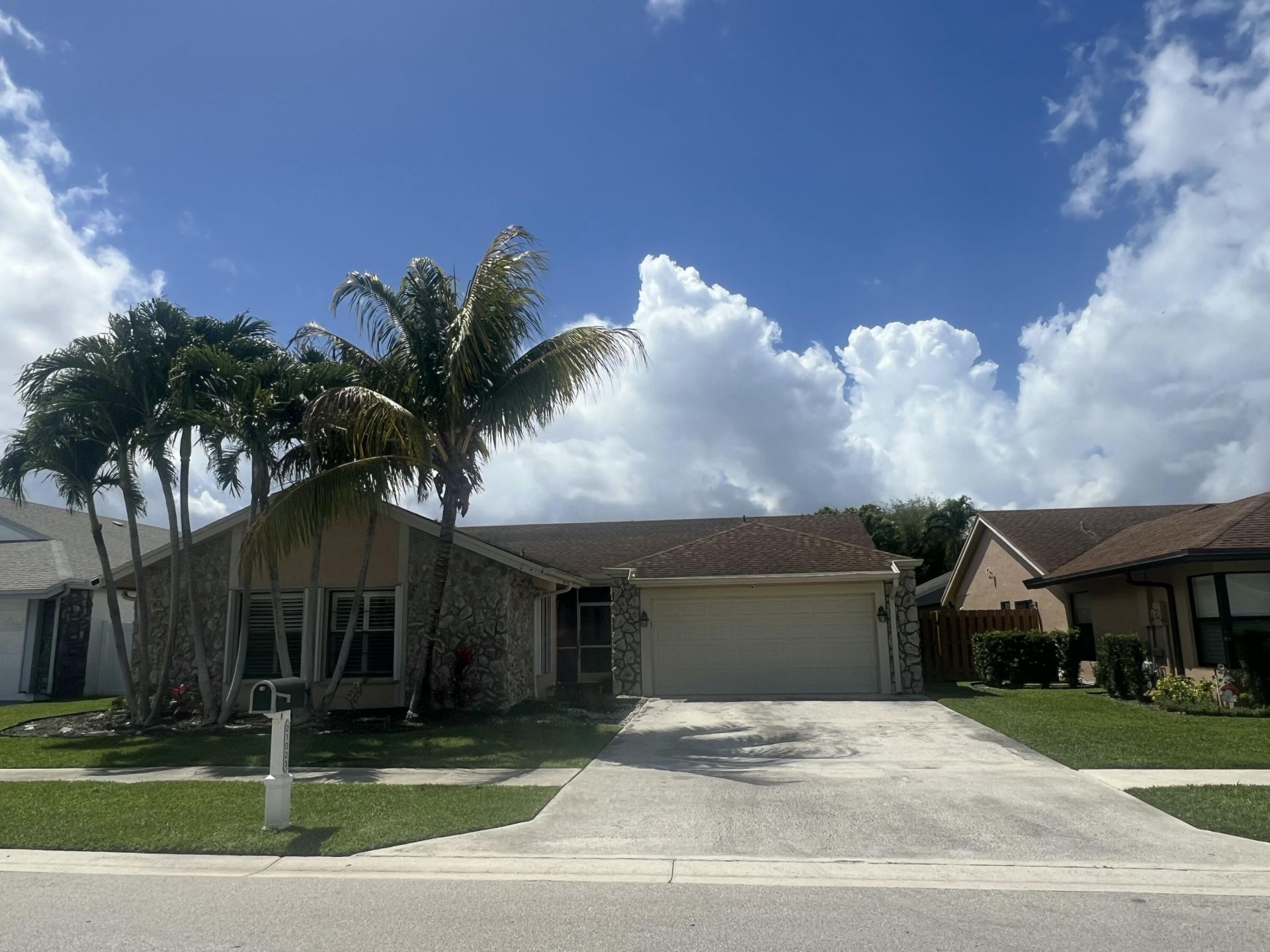 21023 Rustlewood Avenue, Boca Raton, FL 33428 Photo