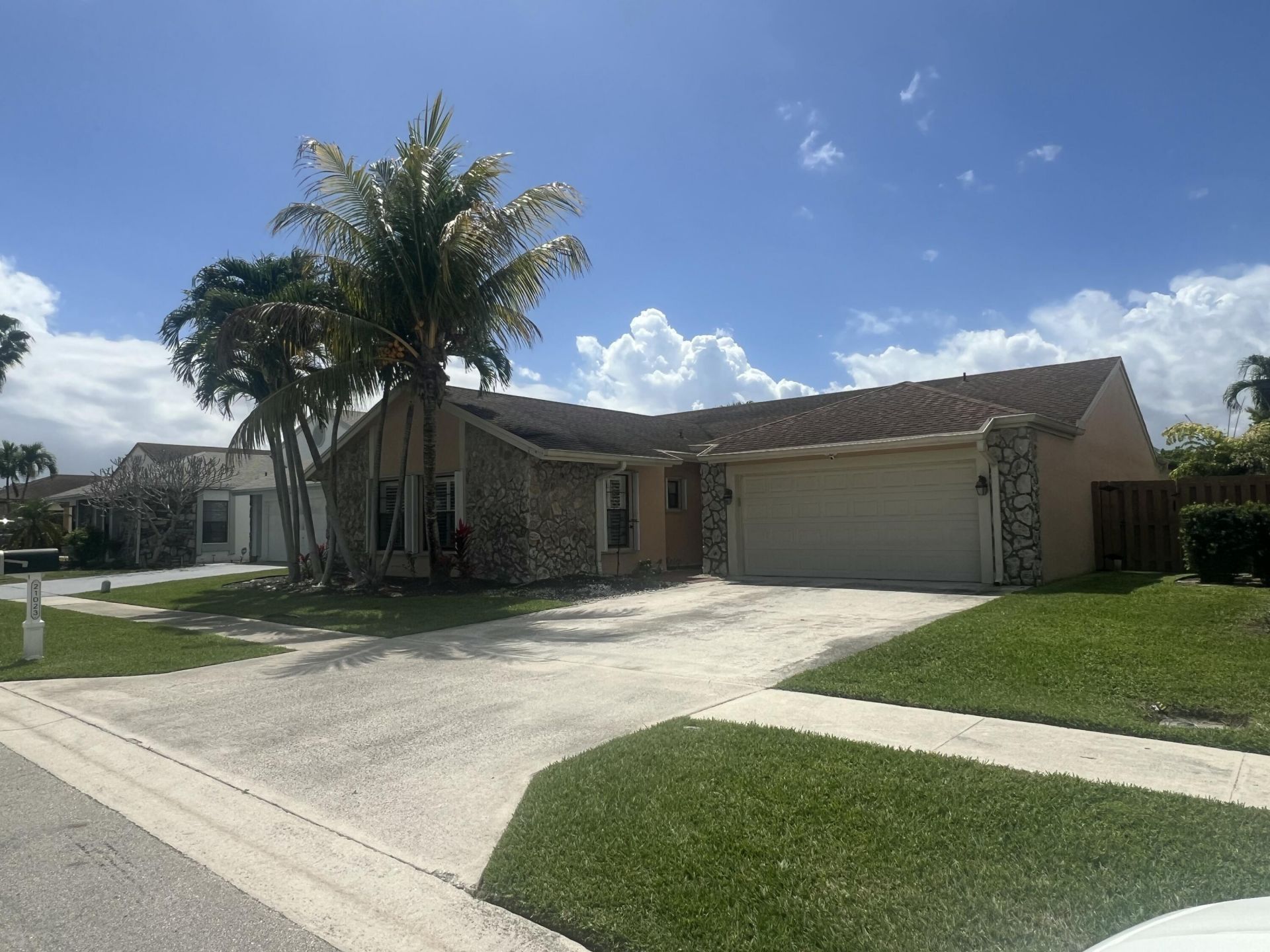 21023 Rustlewood Avenue, Boca Raton, FL 33428 Photo