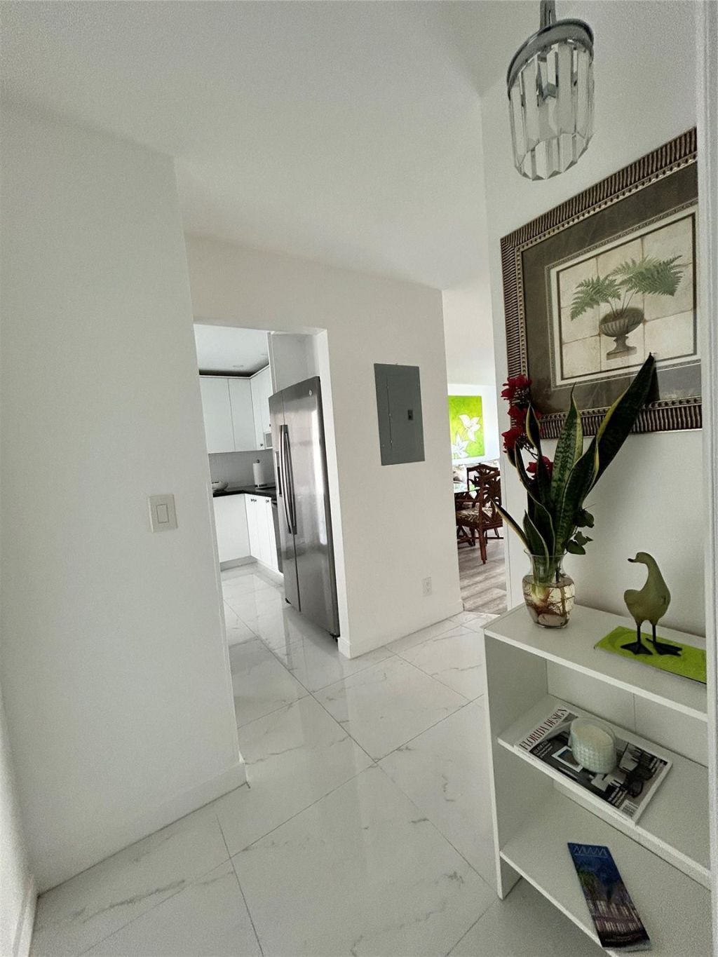 1445 Atlantic Shores Boulevard, Unit 406, Hallandale Beach, FL 33009 Photo