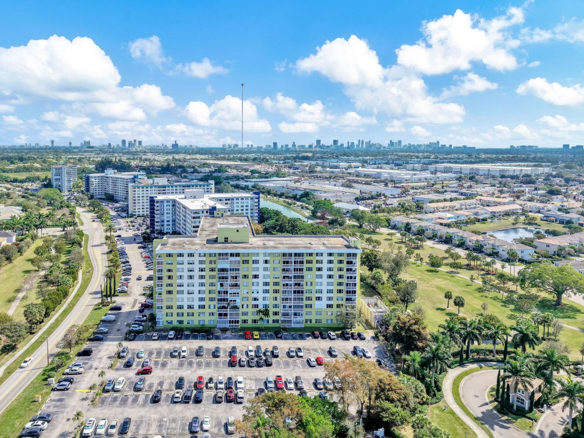 4400 Hillcrest Drive, Unit 605a, Hollywood, FL 33021 Photo