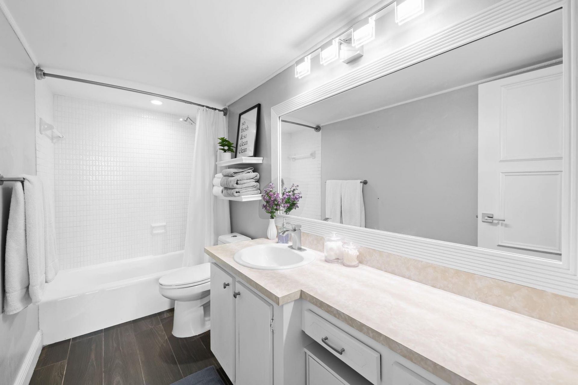 1170 N Federal Highway, Unit 1208, Fort Lauderdale, FL 33304 Photo