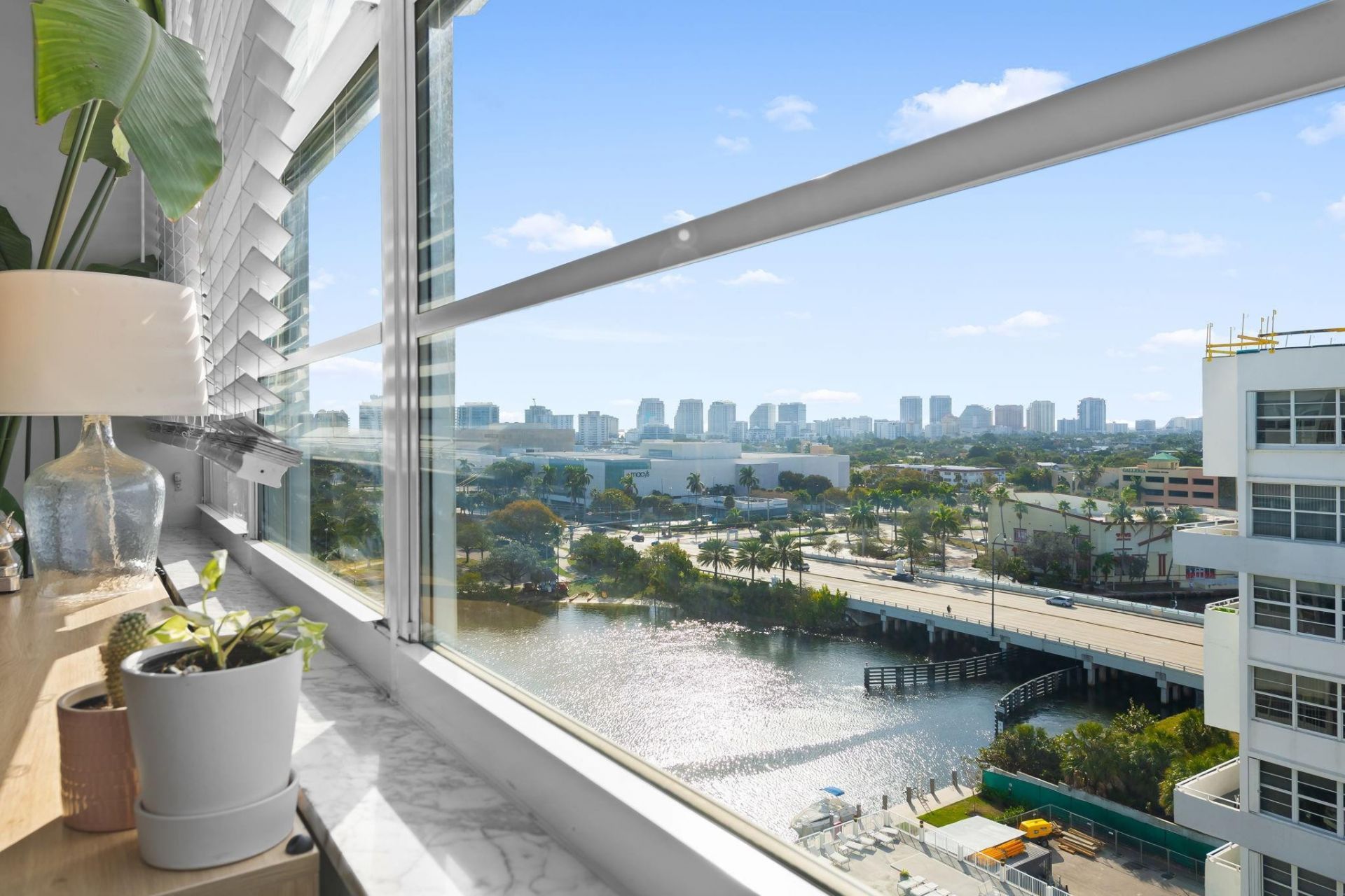 1170 N Federal Highway, Unit 1208, Fort Lauderdale, FL 33304 Photo