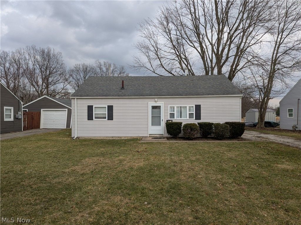 3641 Tacoma Avenue, Lorain, OH 44052 Main Photo