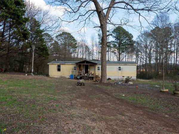 32 Ridge Drive, Villa Rica, GA 30180